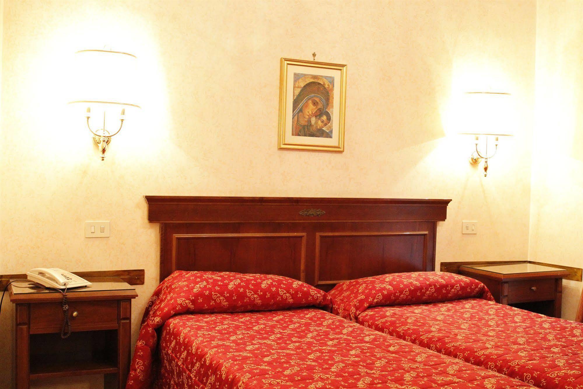 Hotel Torino Roma Esterno foto