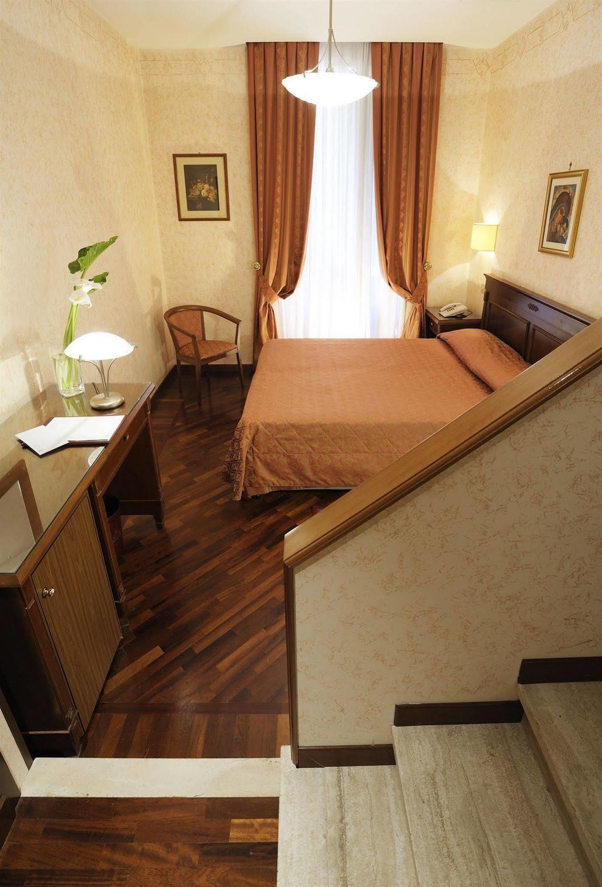 Hotel Torino Roma Esterno foto