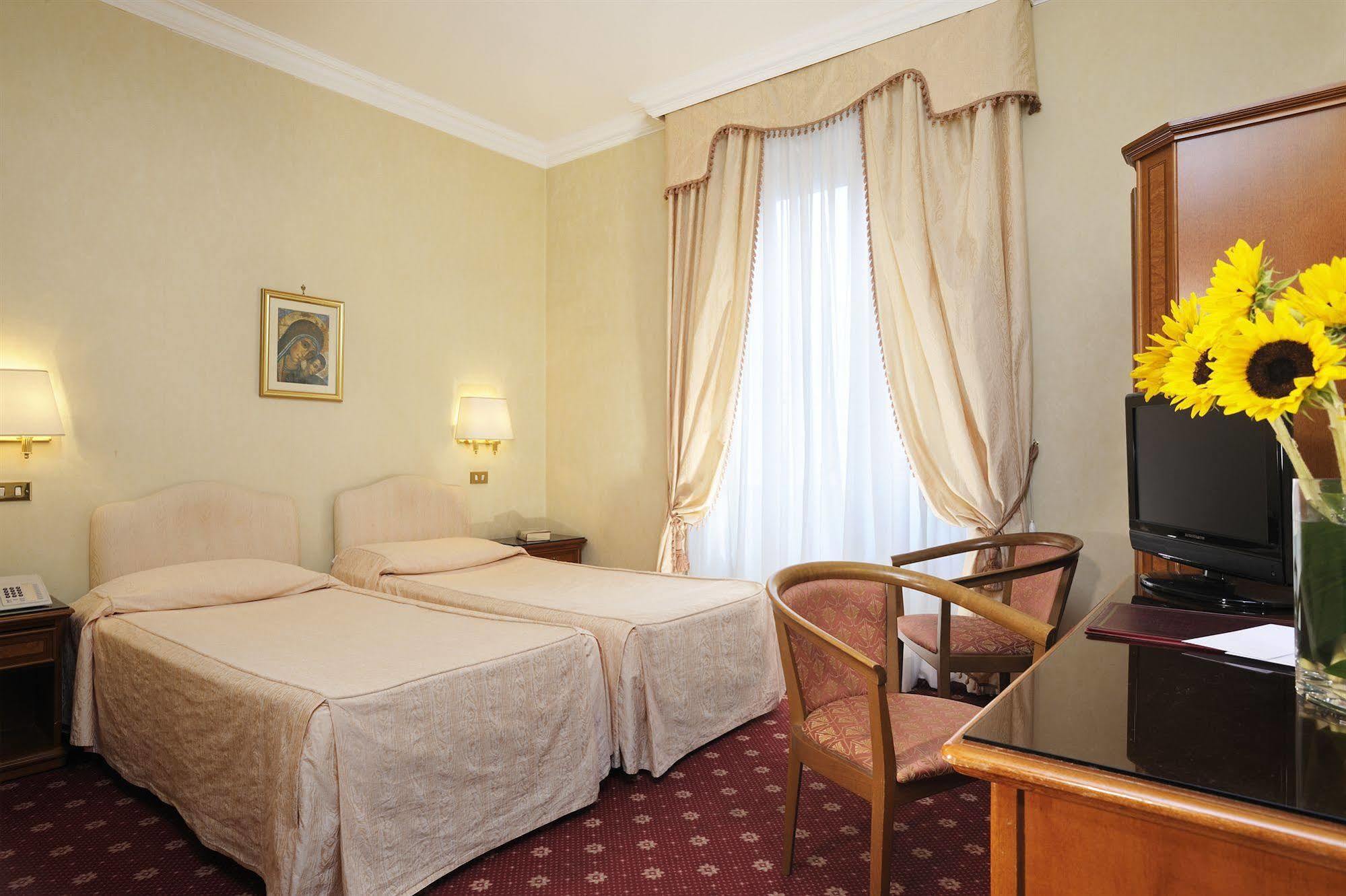 Hotel Torino Roma Camera foto